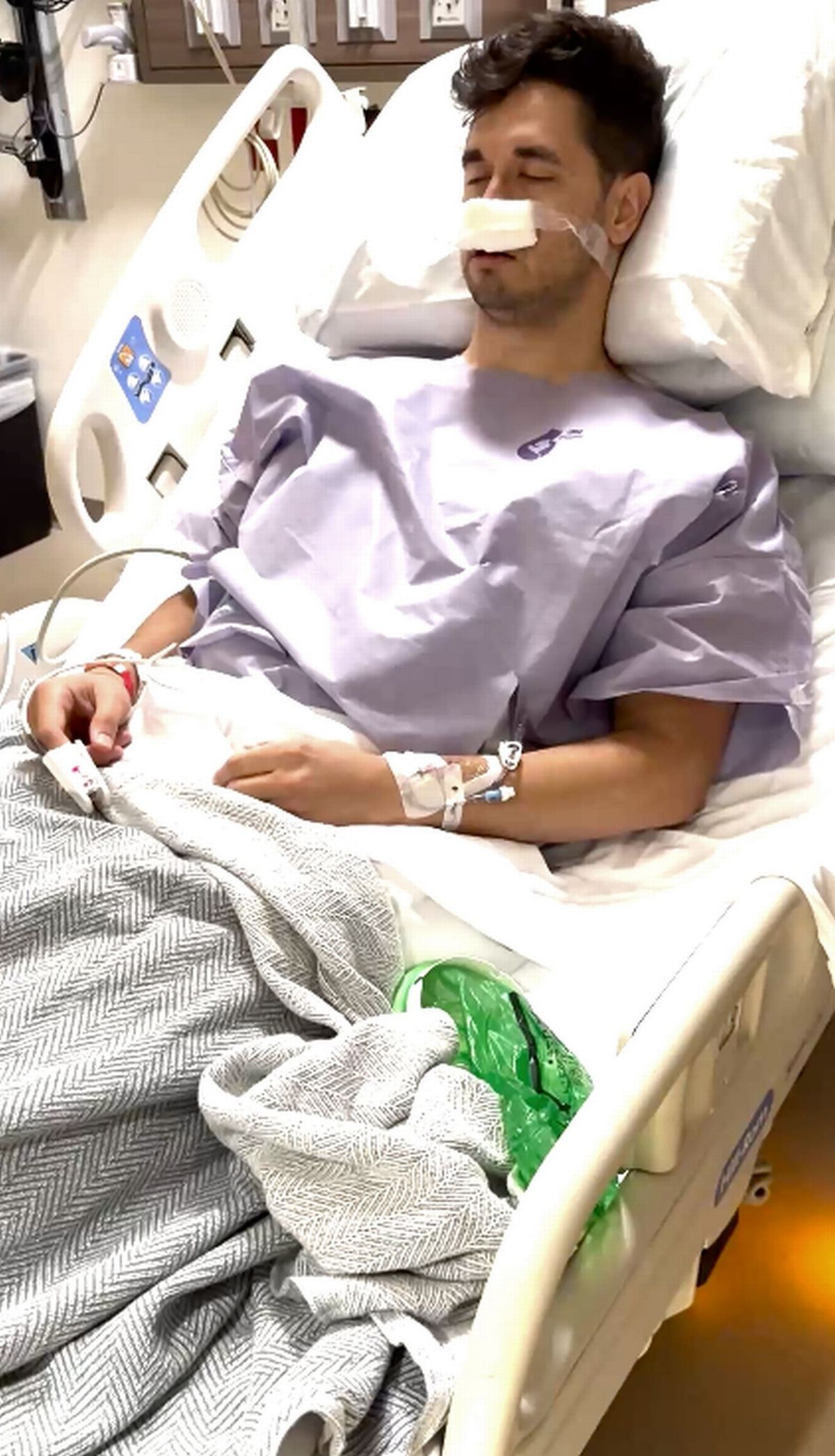 Tỉnh dậy sau phẫu thuật, người đàn ông Mỹ bỗng nhiên nói tiếng Tây Ban Nha trôi chảy dù trước đó chỉ biết đếm đến 10- Ảnh 2.