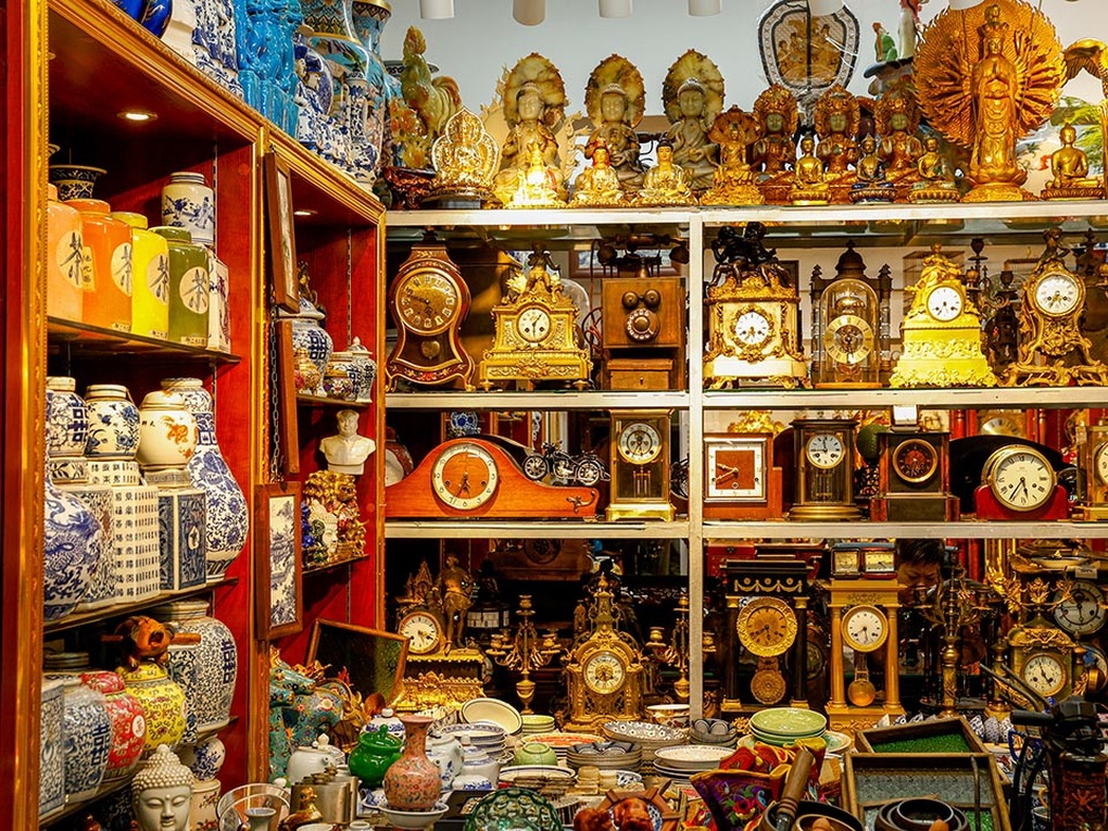 Khu phố Sheung Wan - “bản giao hưởng” giữa đền cổ, nghệ thuật và cà phê - 2