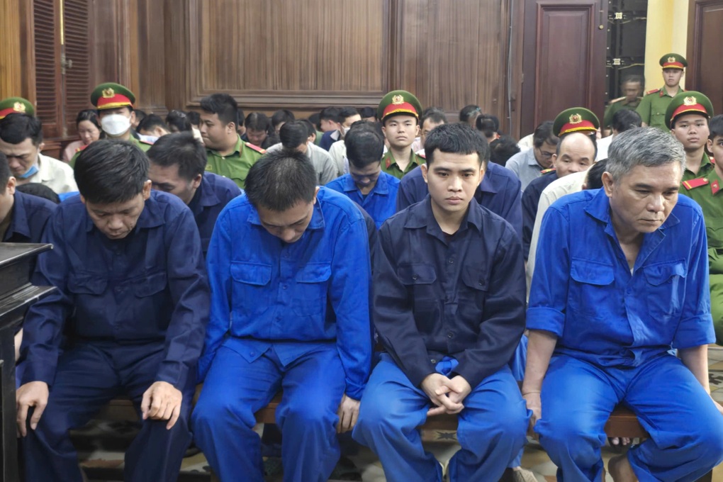 Nhận 6,4 tỷ đồng, cựu giám đốc trung tâm đăng kiểm ở TPHCM lĩnh án - 2