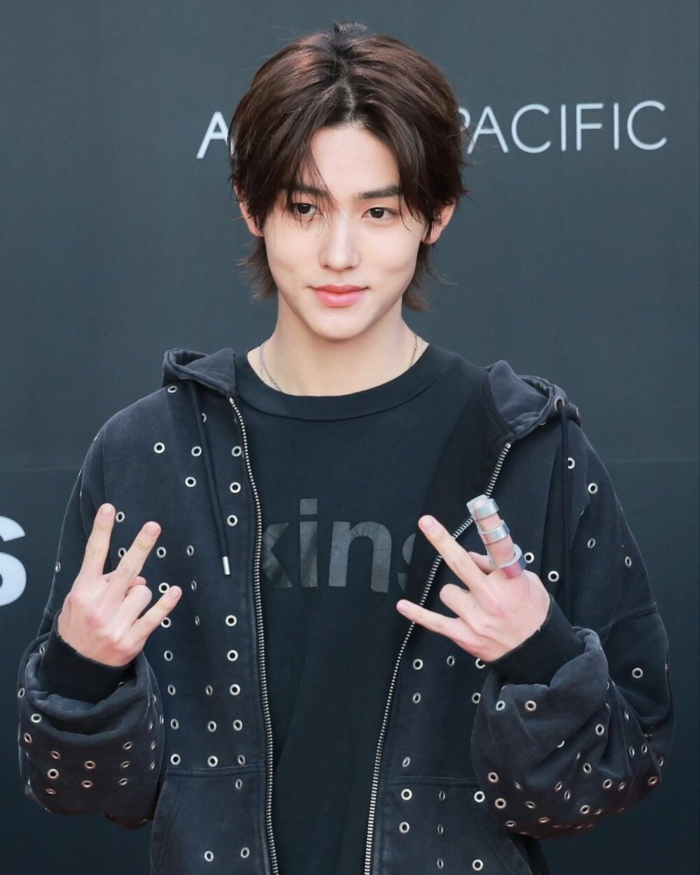 5 trai trẻ đang hot khủng khiếp ở Việt Nam- Ảnh 14.