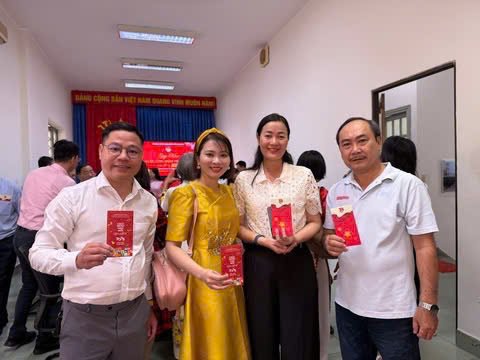 Chào năm mới 2026: Tạp chí Thanh niên cùng tuổi trẻ Việt Nam tự hào, vững tin theo Đảng- Ảnh 3.