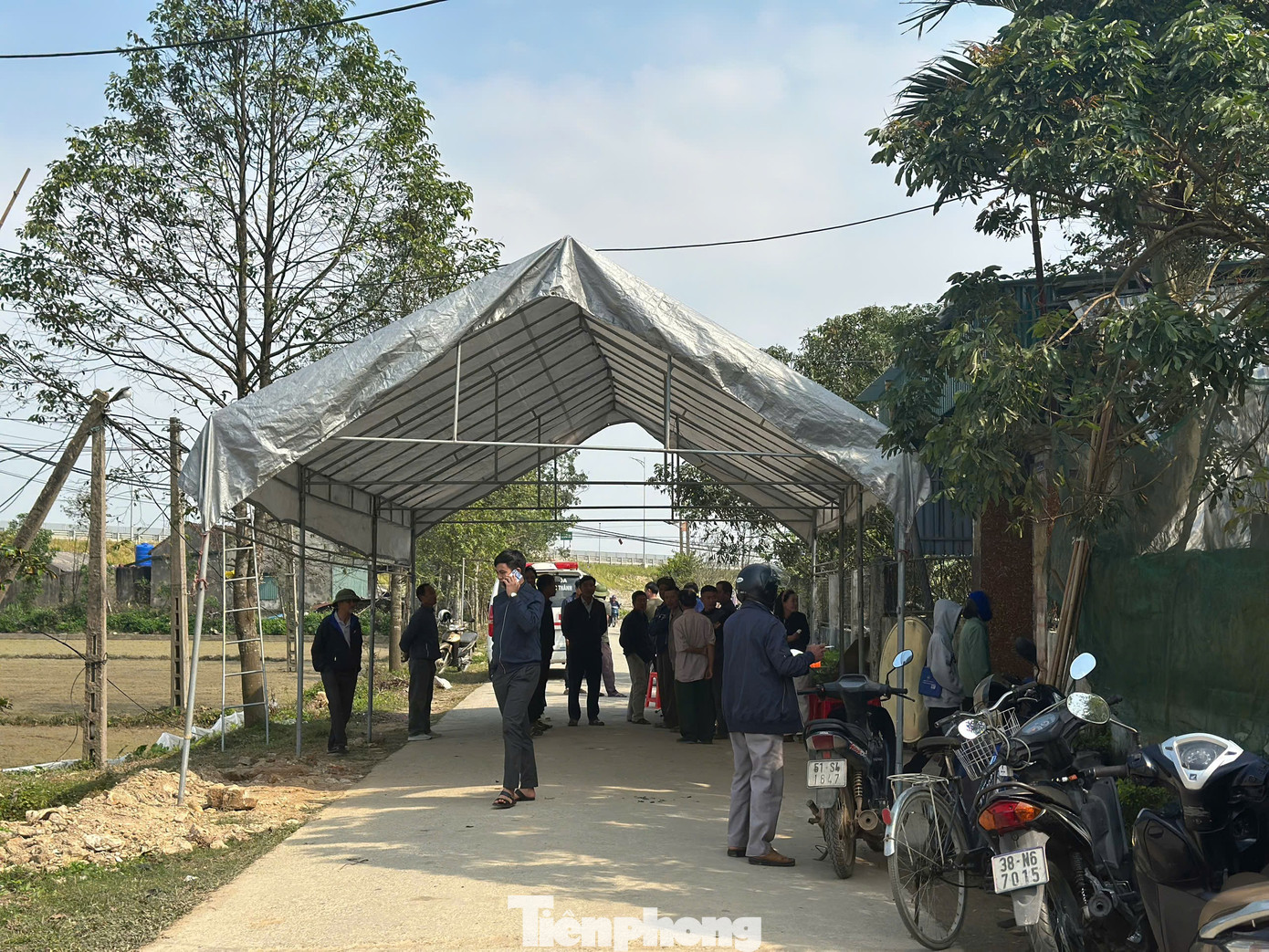 Xe chở 11 người gặp nạn khi đi thăm nhà trai: Thắt lòng 3 đám tang cùng một xóm- Ảnh 3.