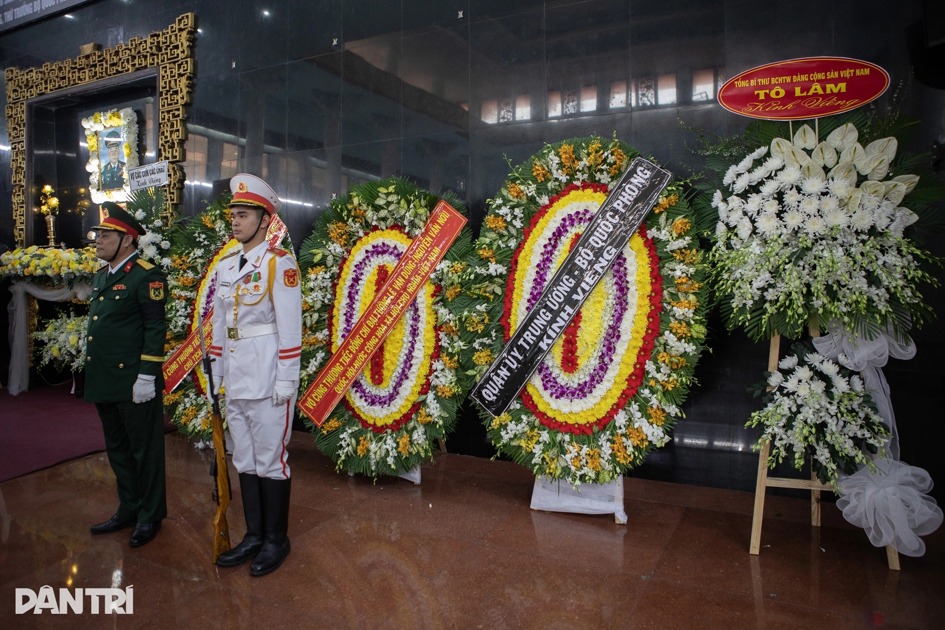 Lãnh đạo Đảng, Nhà nước tiễn đưa Đại tướng Lê Văn Dũng về nơi an nghỉ - 7