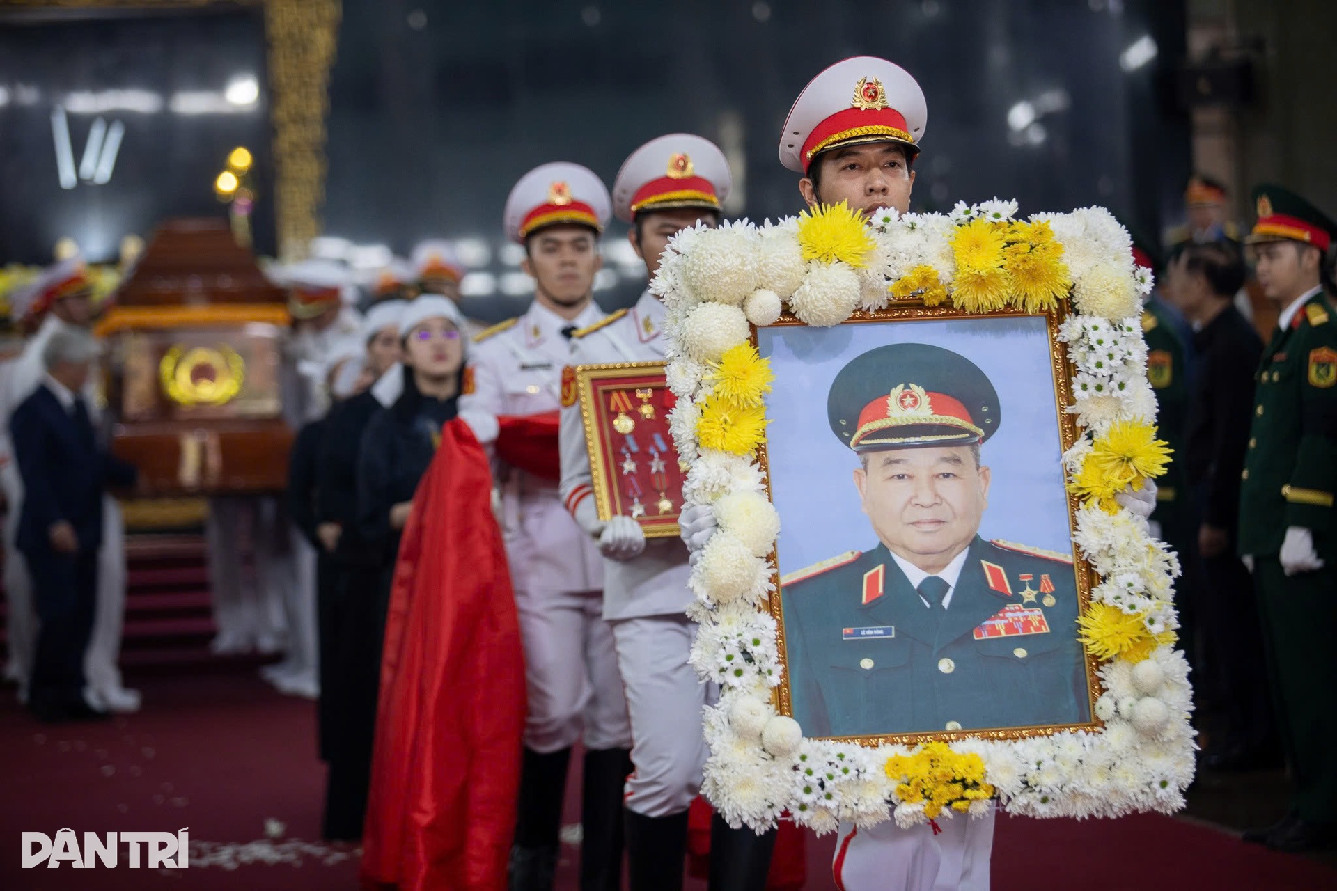 Lãnh đạo Đảng, Nhà nước tiễn đưa Đại tướng Lê Văn Dũng về nơi an nghỉ - 10