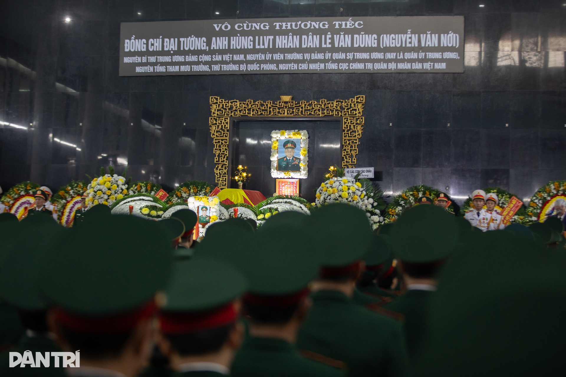 Lãnh đạo Đảng, Nhà nước tiễn đưa Đại tướng Lê Văn Dũng về nơi an nghỉ - 11