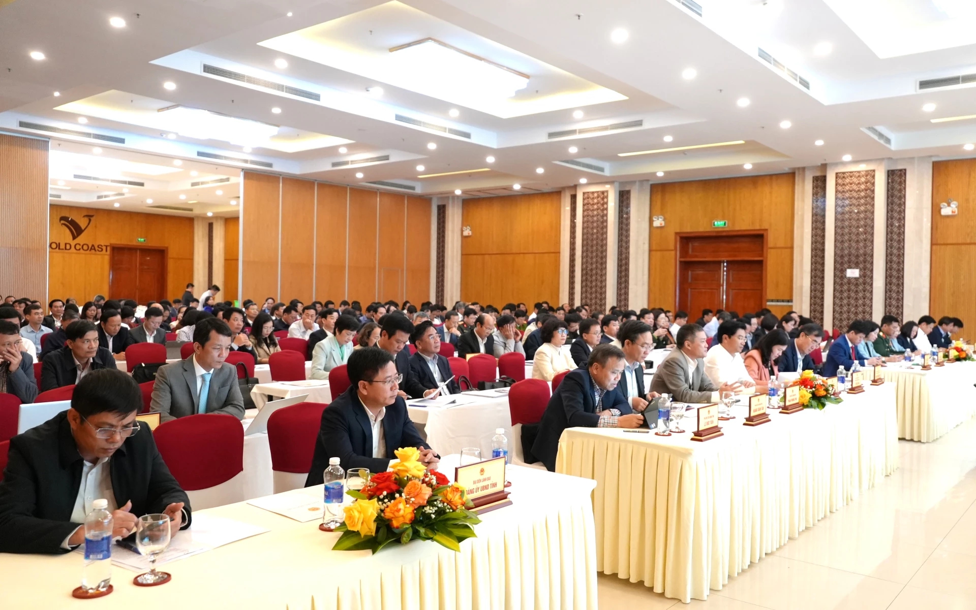 Bí thư Quảng Trị: Tăng trưởng 10% là thách thức nhưng phải làm được (!) - Ảnh 3.