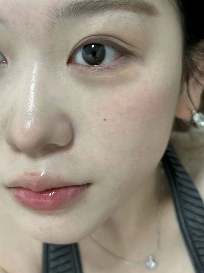 Đồ dưỡng môi huyền thoại của mùa lạnh: Giá rẻ không có đối thủ, Jennie cũng phải mê- Ảnh 5.