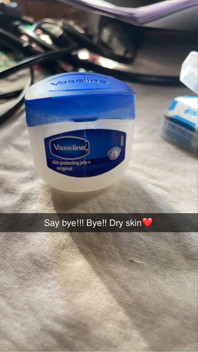 Đồ dưỡng môi huyền thoại của mùa lạnh: Giá rẻ không có đối thủ, Jennie cũng phải mê- Ảnh 8.