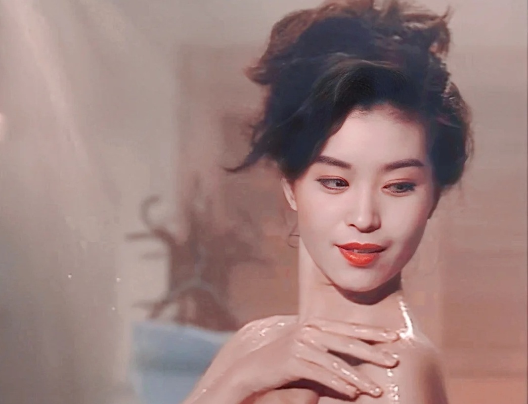 Chuyện tồi tệ gì đã xảy ra với Hoa hậu mất chồng đại gia chỉ sau 13 ngày cưới, thành góa phụ ở tuổi 21?- Ảnh 4.