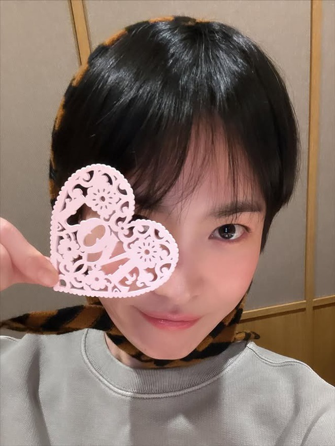 Phép màu giúp đại mỹ nhân 44 tuổi trẻ như thiếu nữ 20, vĩnh viễn là ngoại lệ của showbiz- Ảnh 2.