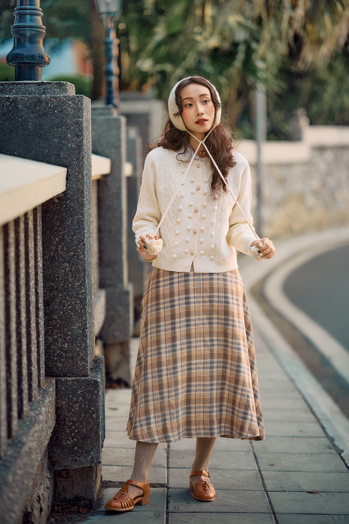 Nhà thiết kế livestream bán hàng thời trang- Ảnh 3. Nhà thiết kế livestream bán hàng thời trang- Ảnh 3.