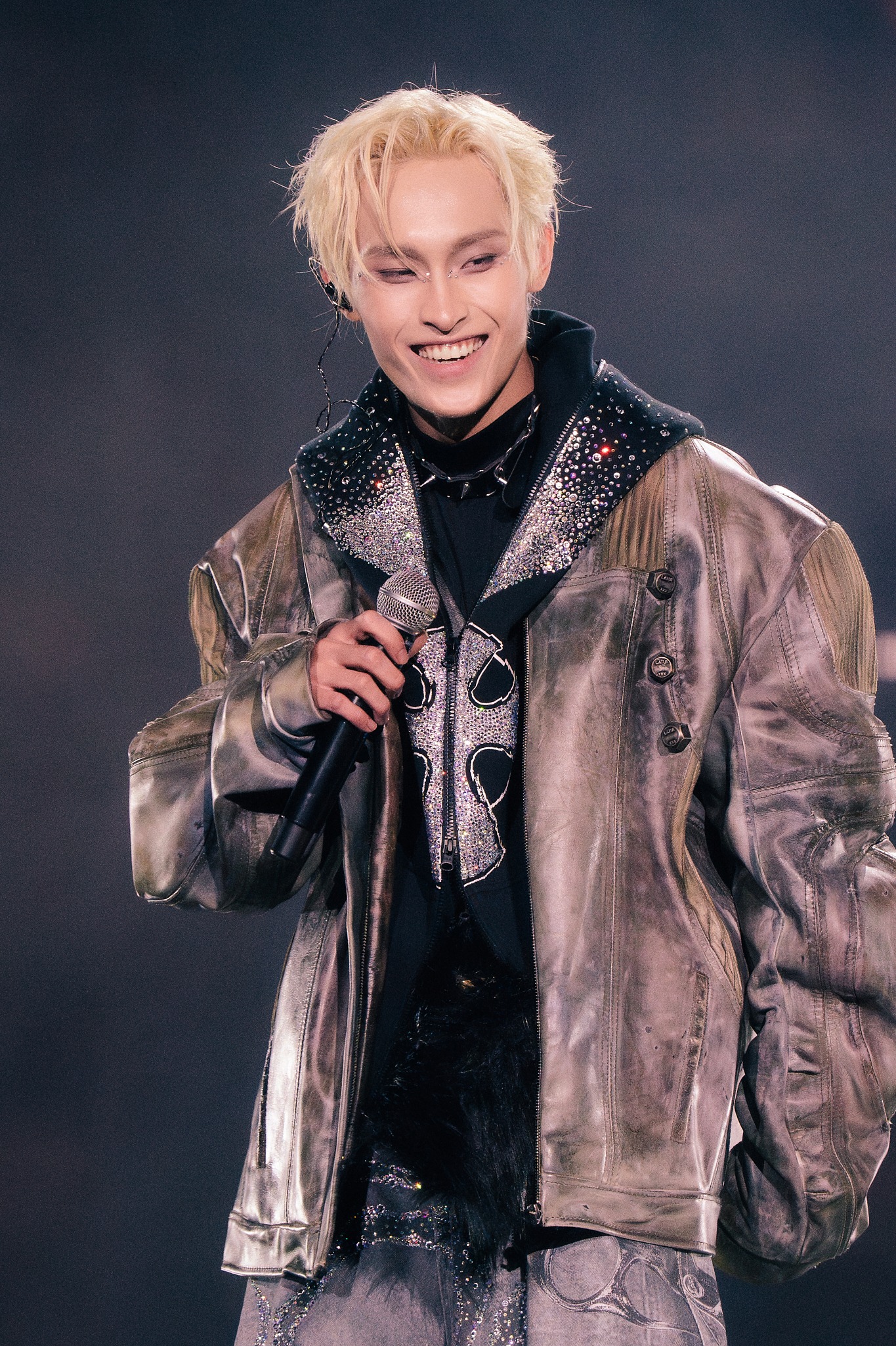 Bị cả cõi mạng giễu cợt nhưng đây là nghệ sĩ Việt duy nhất làm được điều này trên BXH Spotify toàn cầu- Ảnh 3.