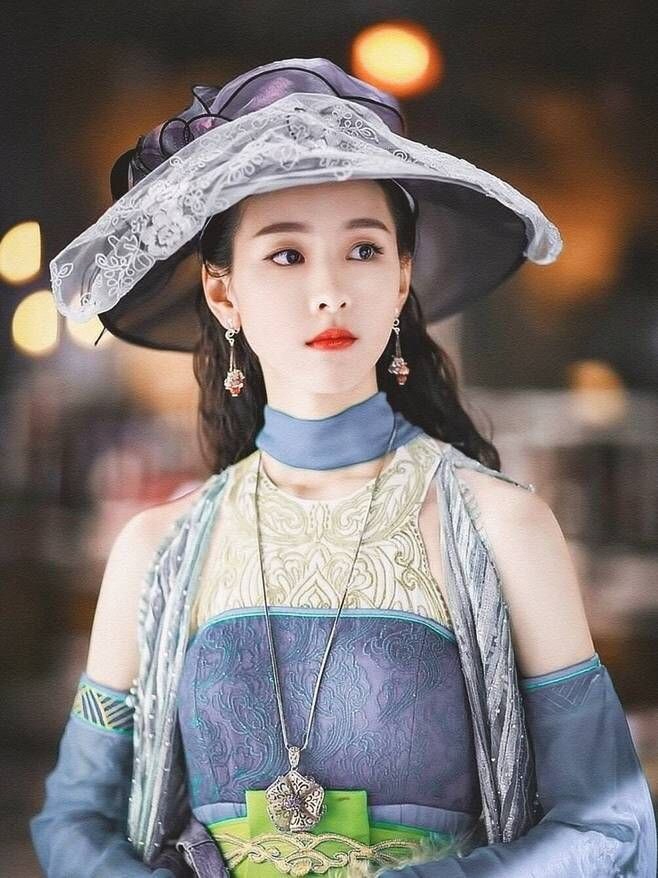 Mỹ nhân cứ mặc sườn xám là thời gian đảo ngược 100 năm: Mỗi khung hình là 1 bức họa, khí chất showbiz hiếm thấy- Ảnh 6.