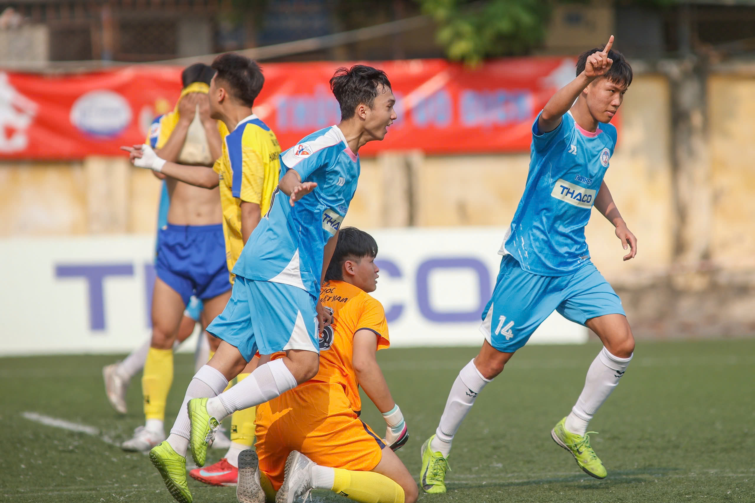 ĐH Kinh tế quốc dân: Đá phạt góc bằng cảm hứng U.23 Việt Nam và Arsenal- Ảnh 4.