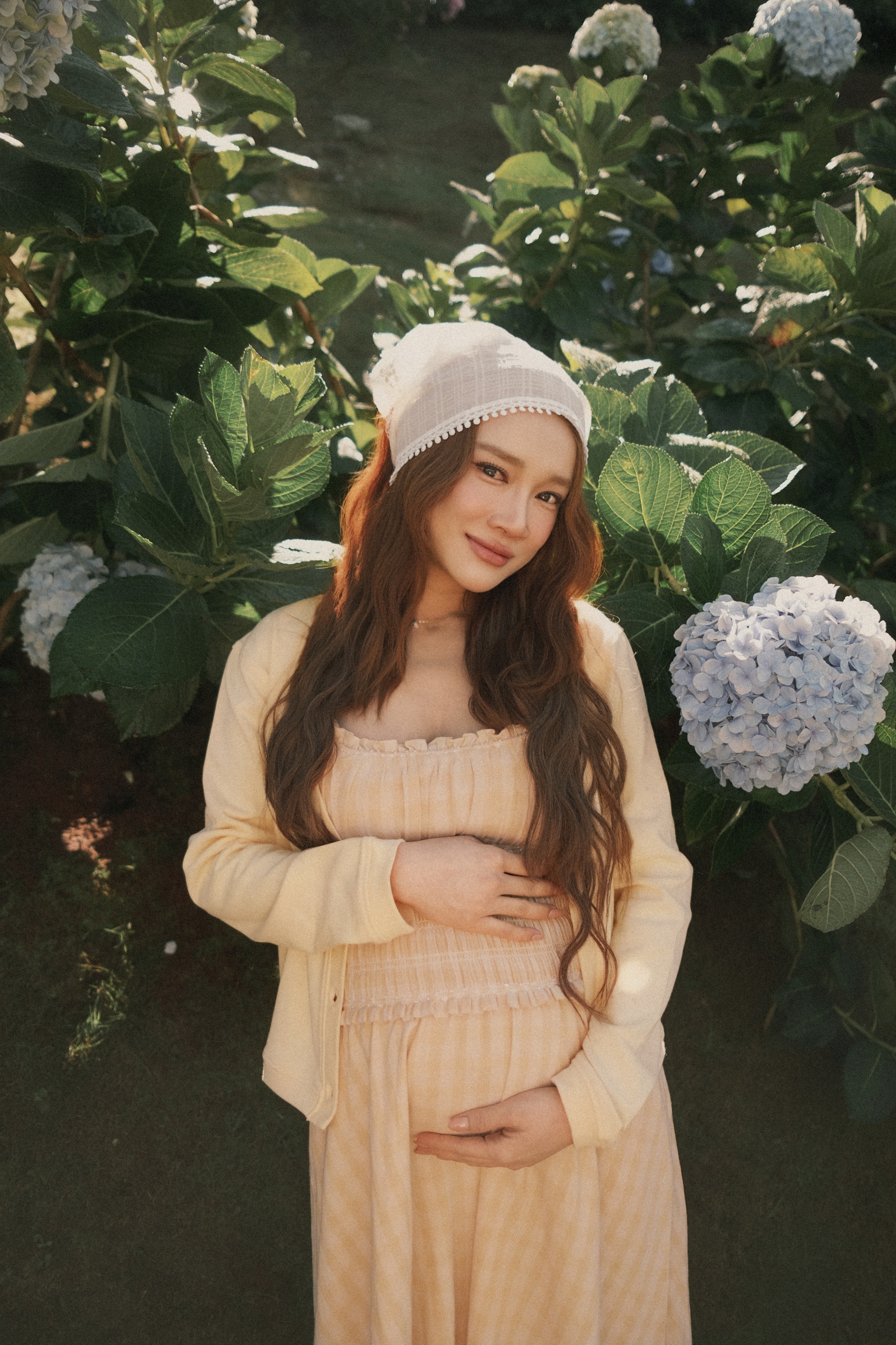 Nhã Phương sắp sinh con lần 3, Trường Giang xót vợ vì phải xa nhà - 2