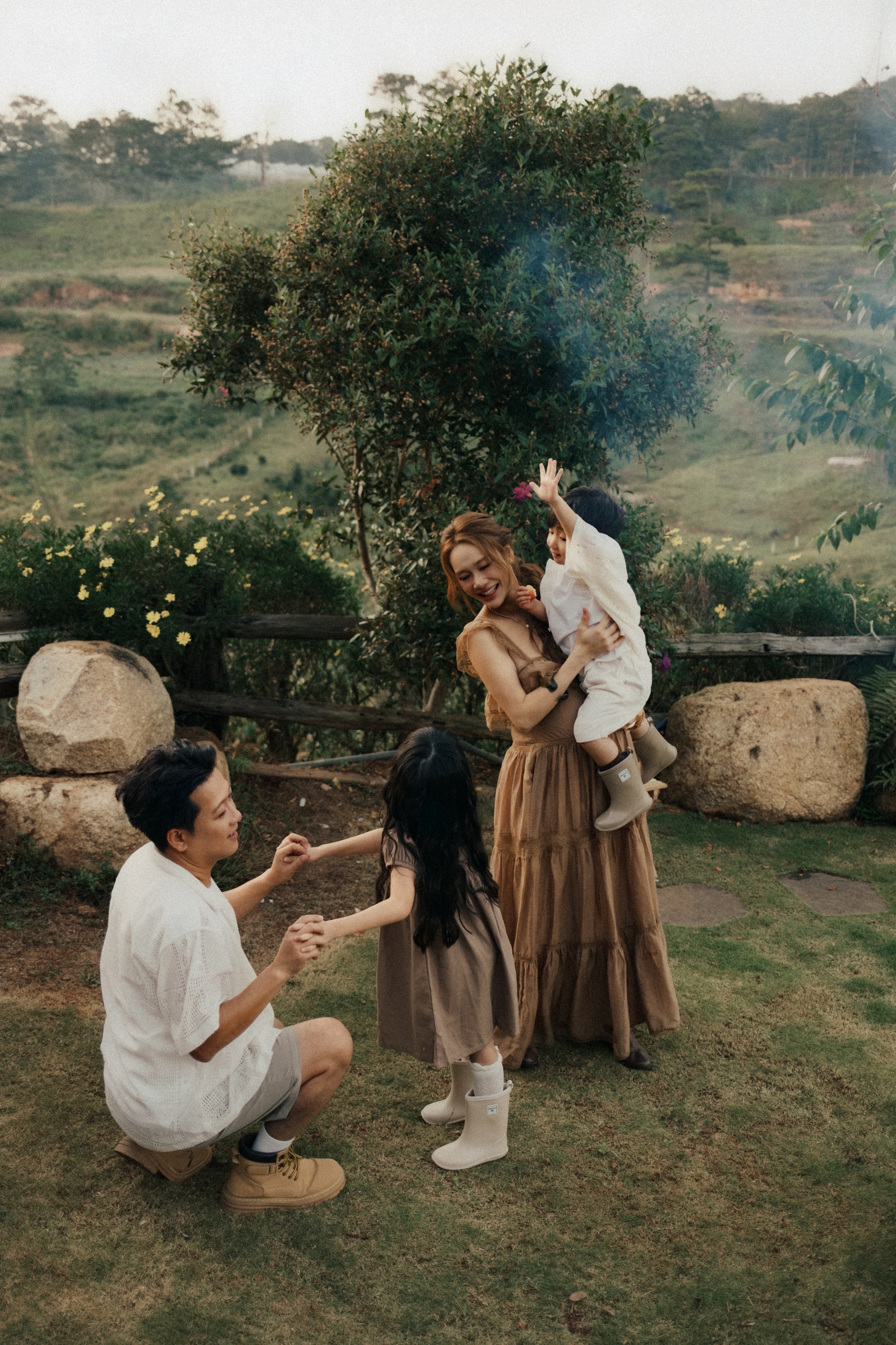 Nhã Phương sắp sinh con lần 3, Trường Giang xót vợ vì phải xa nhà - 7