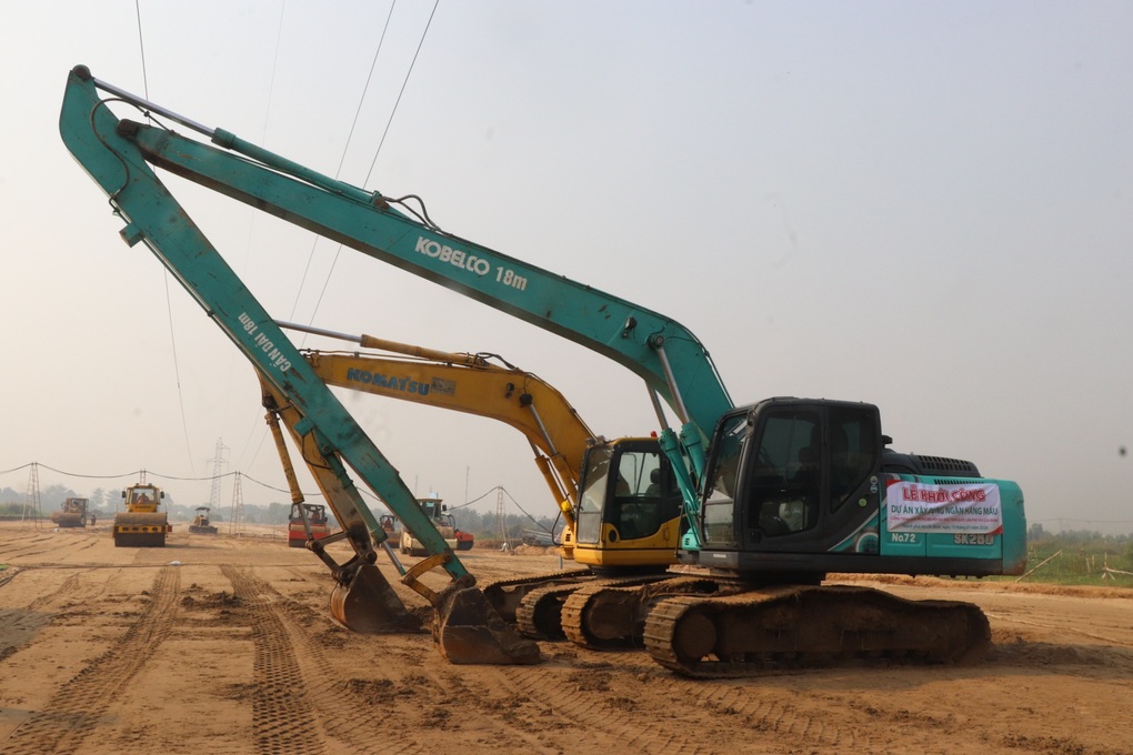 TPHCM khởi công nhiều dự án y tế trăm tỷ mừng Đại hội lần thứ XIV của Đảng - 2