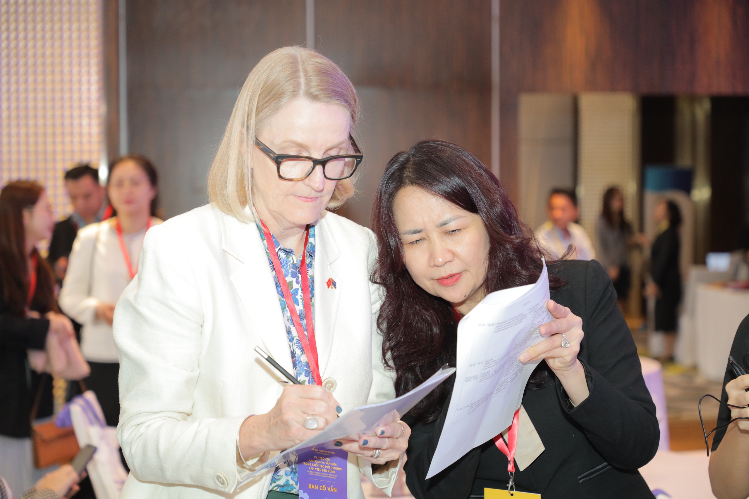 Bình đẳng giới không phải là ưu ái, gỡ bỏ rào cản để nhân tài cống hiến- Ảnh 2.