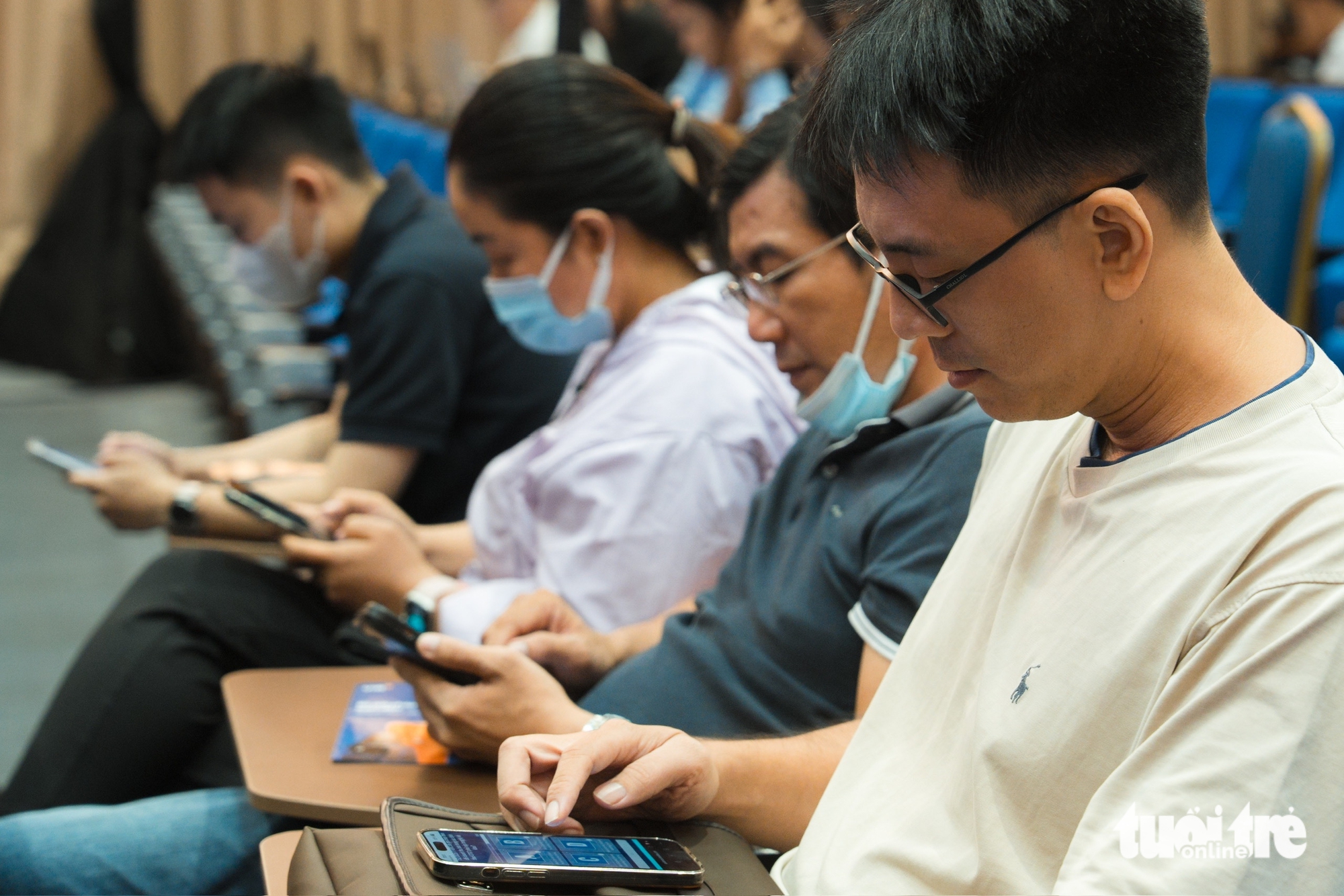 Bị kênh online bủa vây, tiểu thương chợ truyền thống hợp sức để tồn tại và phát triển - Ảnh 9.