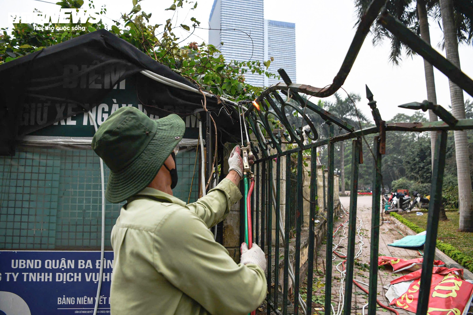Công viên Indira Gandhi hạ rào, mở không gian xanh giữa trung tâm Hà Nội- Ảnh 5.