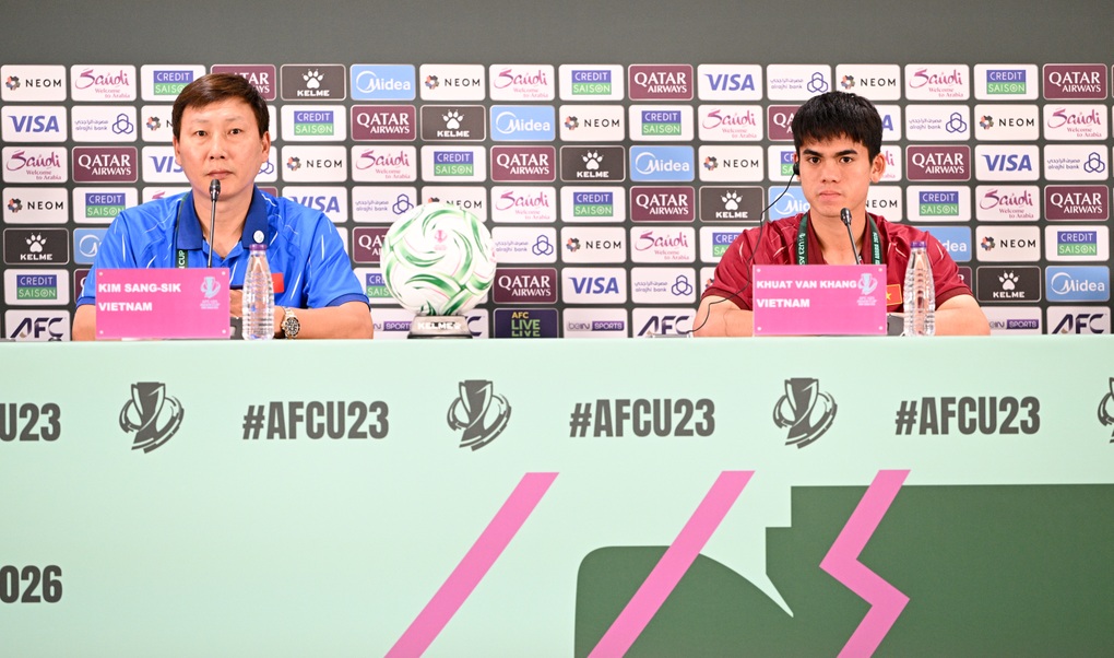HLV Kim Sang Sik: U23 Việt Nam đã vượt tầm Đông Nam Á - 2