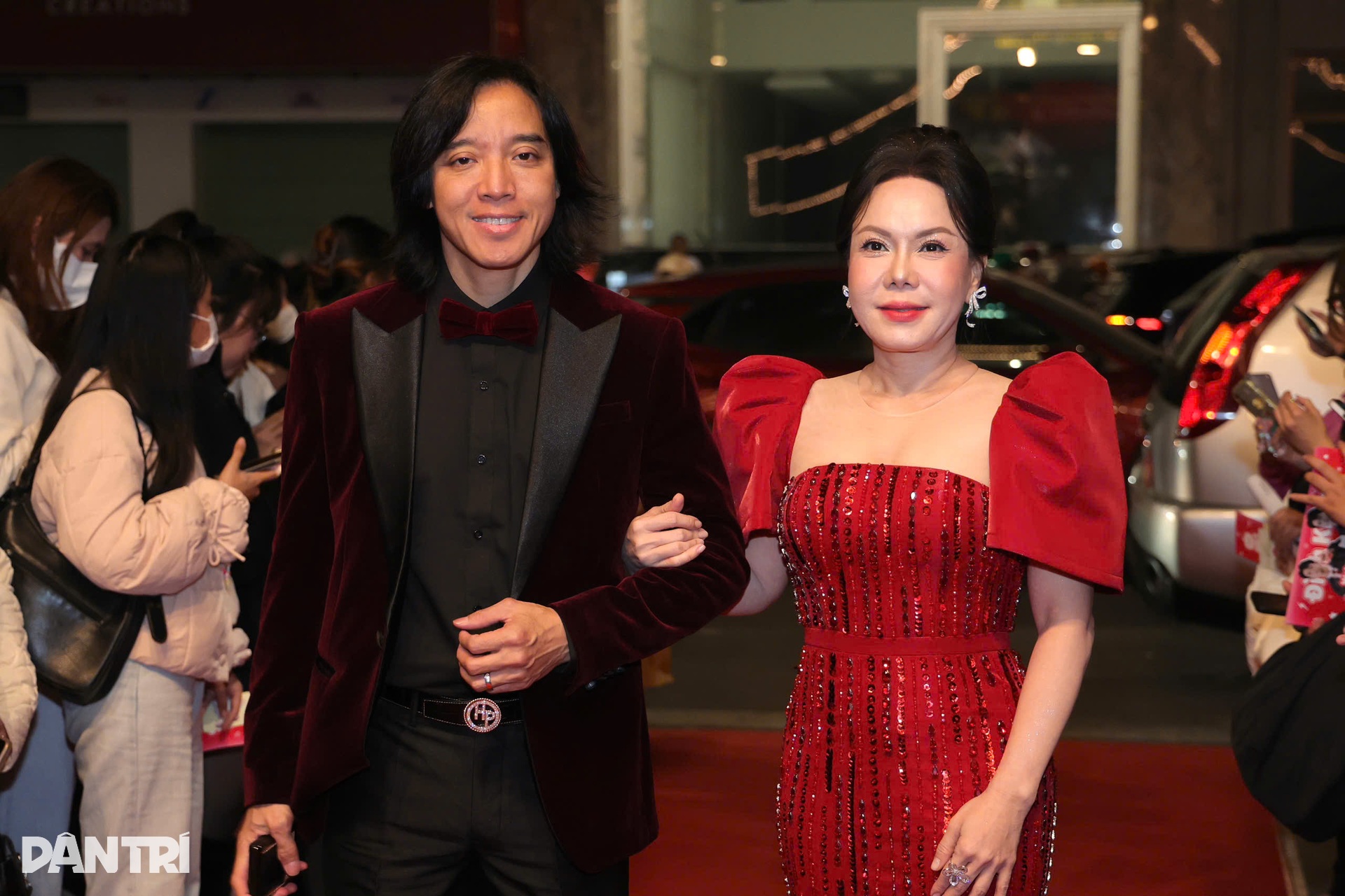 Táo Quang Thắng và dàn sao đổ bộ thảm đỏ Cánh diều 2025 - 10