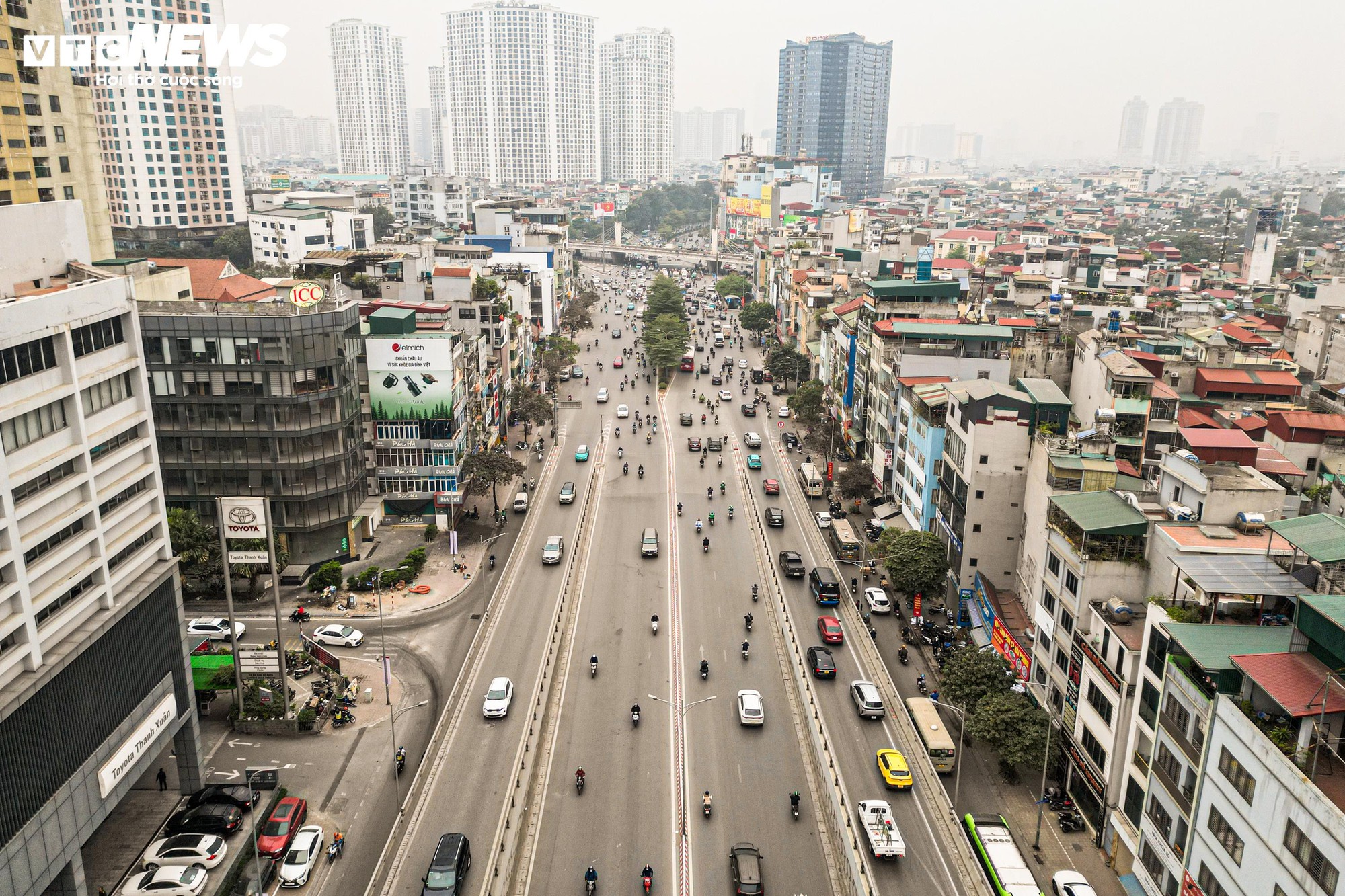 Đường thông thoáng khi Hà Nội cấm xe tải từ 2 tấn vào nội đô ban ngày- Ảnh 7.