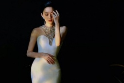 Nghê Ni giữ dáng đồng hồ cát dù không ăn kiêng khắt khe