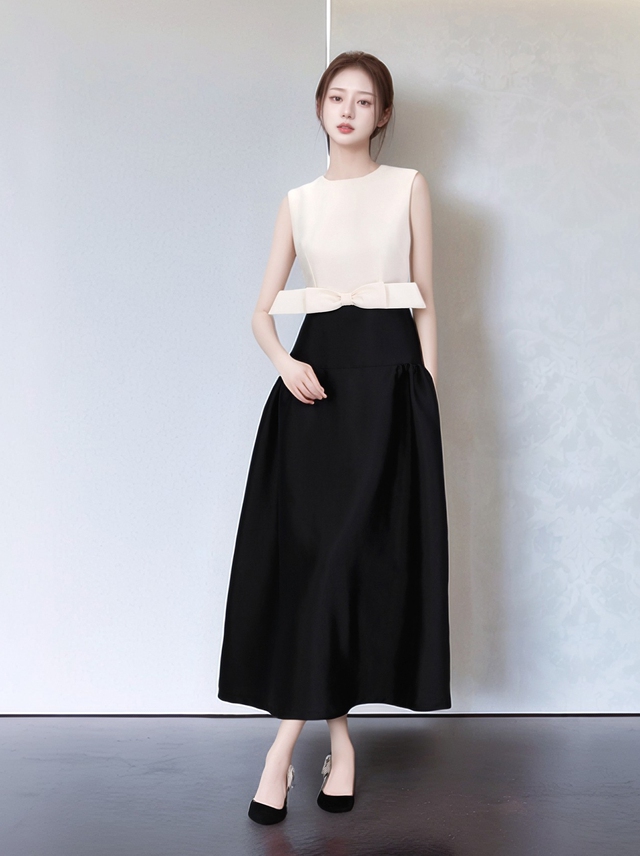 Hóa qúy cô cổ điển với trang phục trắng đen sang trọng cho mọi dịp - Ảnh 2.