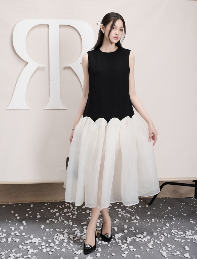 Hóa qúy cô cổ điển với trang phục trắng đen sang trọng cho mọi dịp - Ảnh 4.