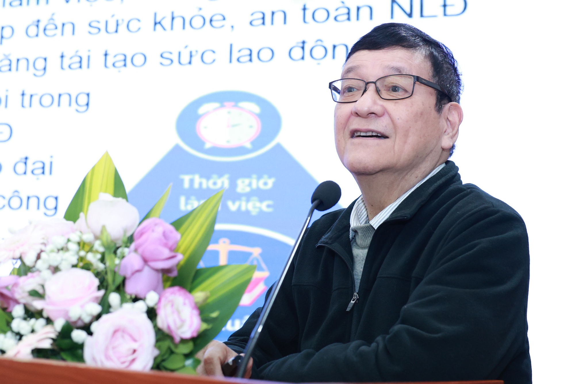 Đề xuất nghiên cứu giảm giờ làm việc từ 48 xuống 44 giờ/tuần- Ảnh 2.