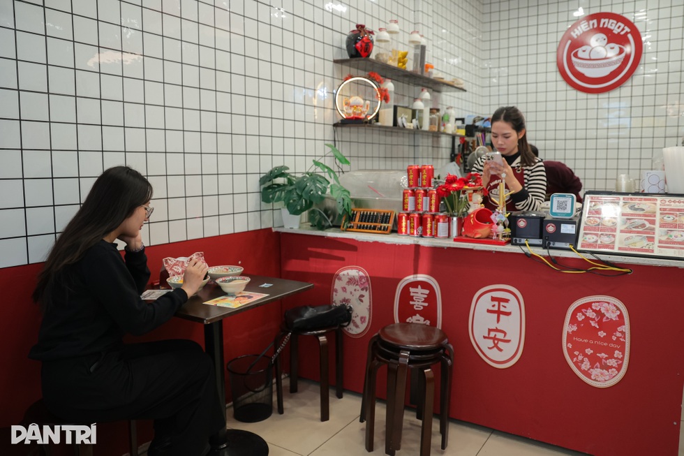 Cô gái 9X bỏ công việc văn phòng thu nhập 50 triệu đồng/tháng để đi bán chè - 4