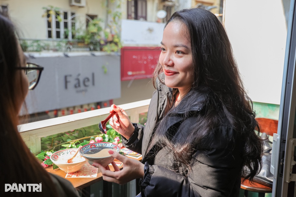 Cô gái 9X bỏ công việc văn phòng thu nhập 50 triệu đồng/tháng để đi bán chè - 7