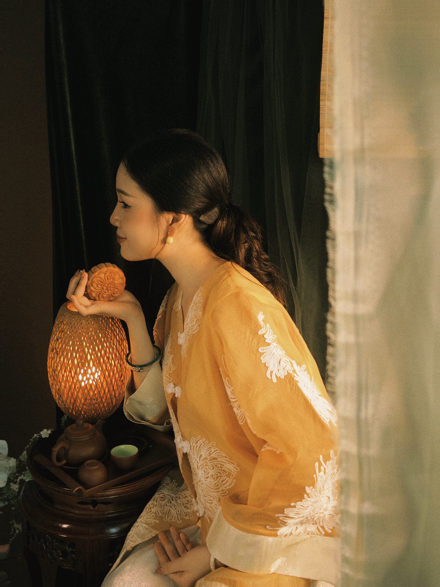 Nữ sinh quê Ninh Bình gây chú ý Miss World Vietnam 2025 - 6