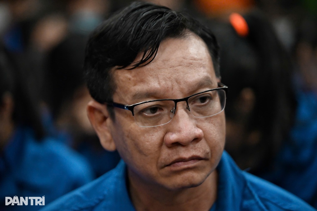 100 bị cáo hầu tòa trong vụ làm giả phiếu thử nghiệm cho kẹo Kera, sữa Hiup - 2