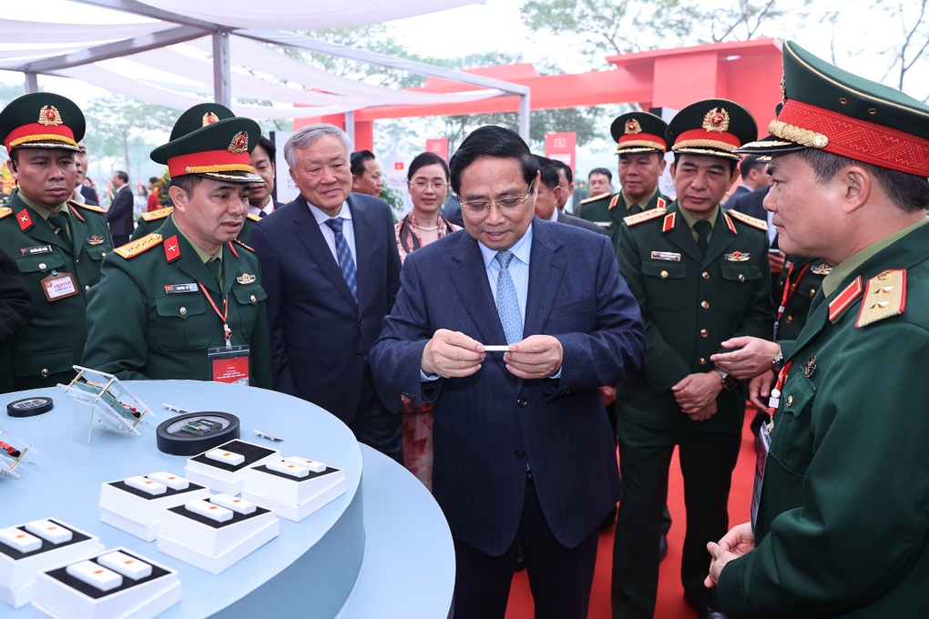 Tổng Bí thư, Thủ tướng Chính phủ dự lễ khởi công nhà máy chế tạo chip bán dẫn đầu tiên tại Việt Nam - 4