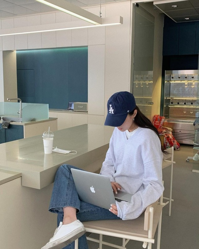 Cuộc sống nhìn thì ổn, nhưng ví tiền của tôi thì không- Ảnh 3.