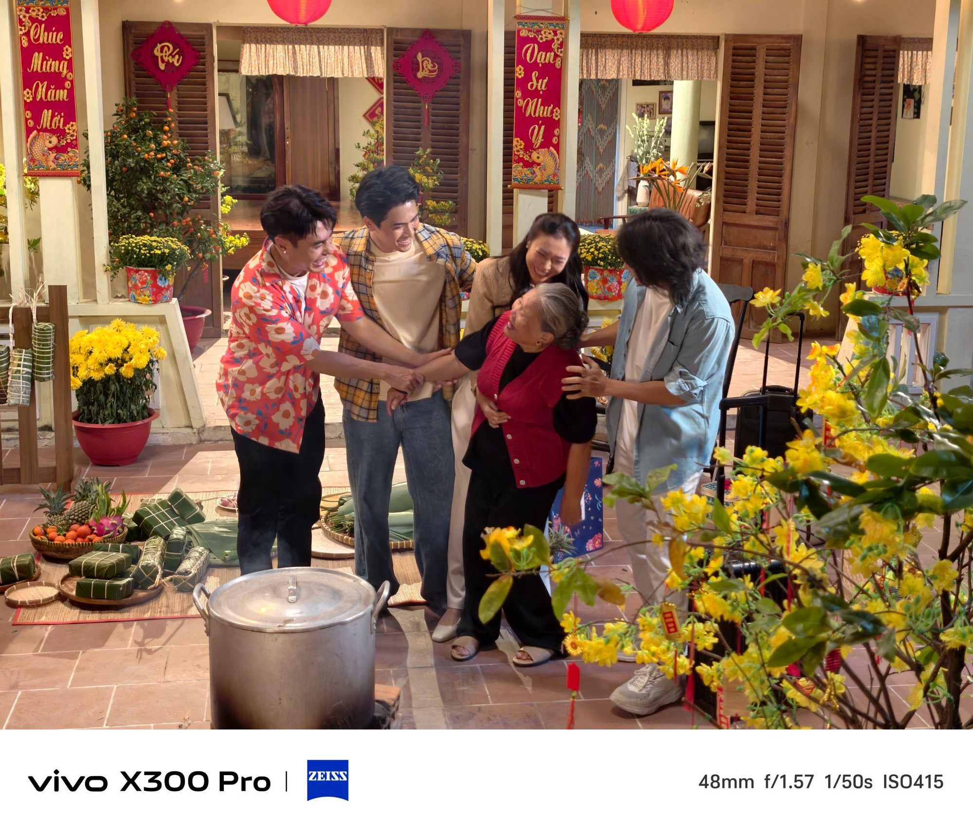 “Cùng vivo gọi Tết về” - Cú bắt tay đạo diễn “trăm tỷ” Võ Thanh Hòa và sức mạnh quay chụp của X300 Pro- Ảnh 6.