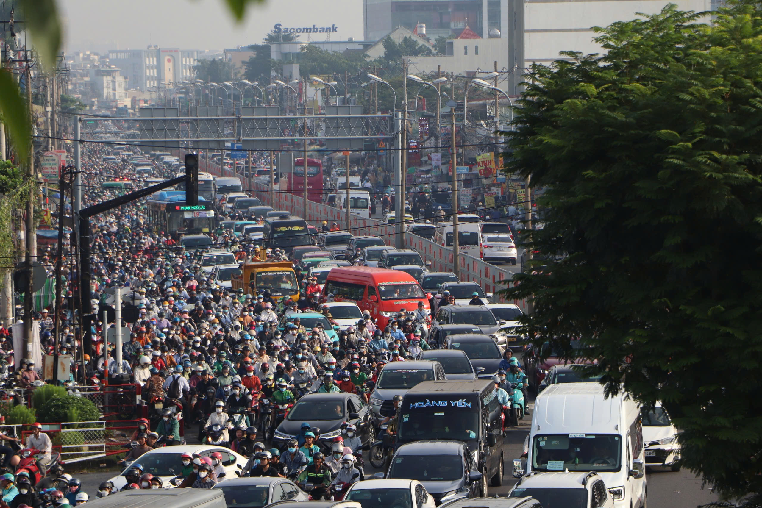 68 dự án hoàn thành, 63 dự án khởi công: Sức bật hạ tầng TPHCM 2025 - Ảnh 3.