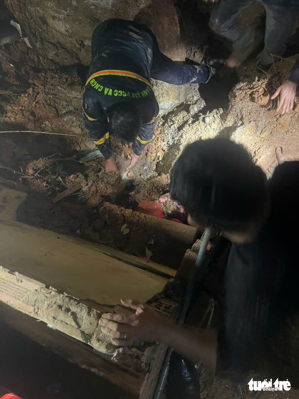 chiến sĩ công an - Ảnh 2.