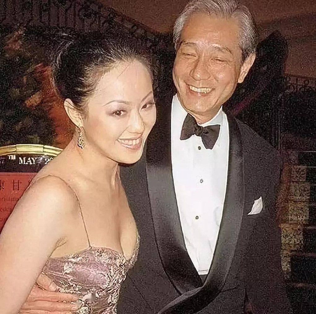 Mỹ nhân Hong Kong khiến 2 đại gia phá sản vì tiêu xài không nhìn giá - 4