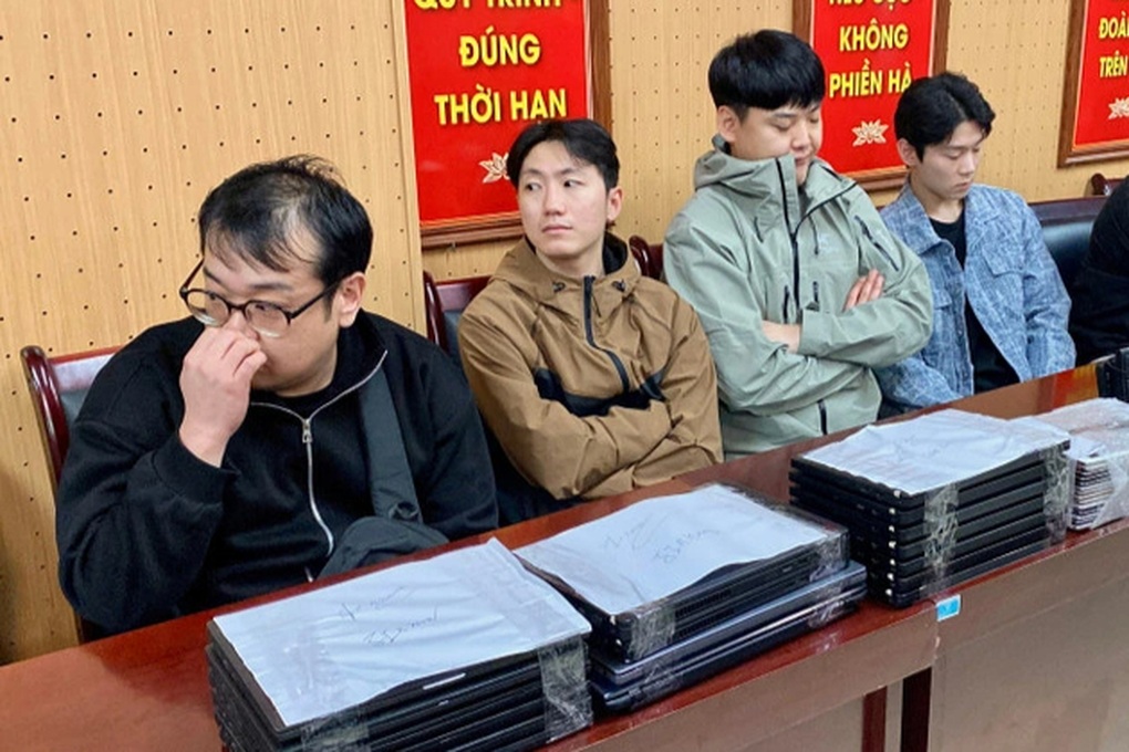 Công an Hà Nội phát hiện nhóm người nước ngoài hoạt động lừa đảo qua mạng - 2