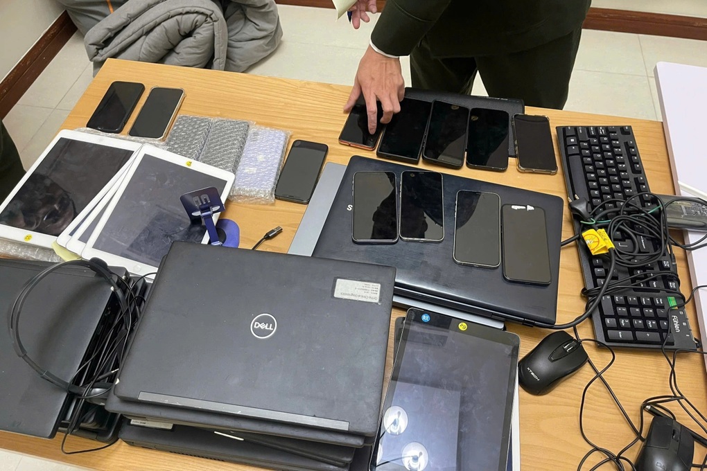 Công an Hà Nội phát hiện nhóm người nước ngoài hoạt động lừa đảo qua mạng - 3