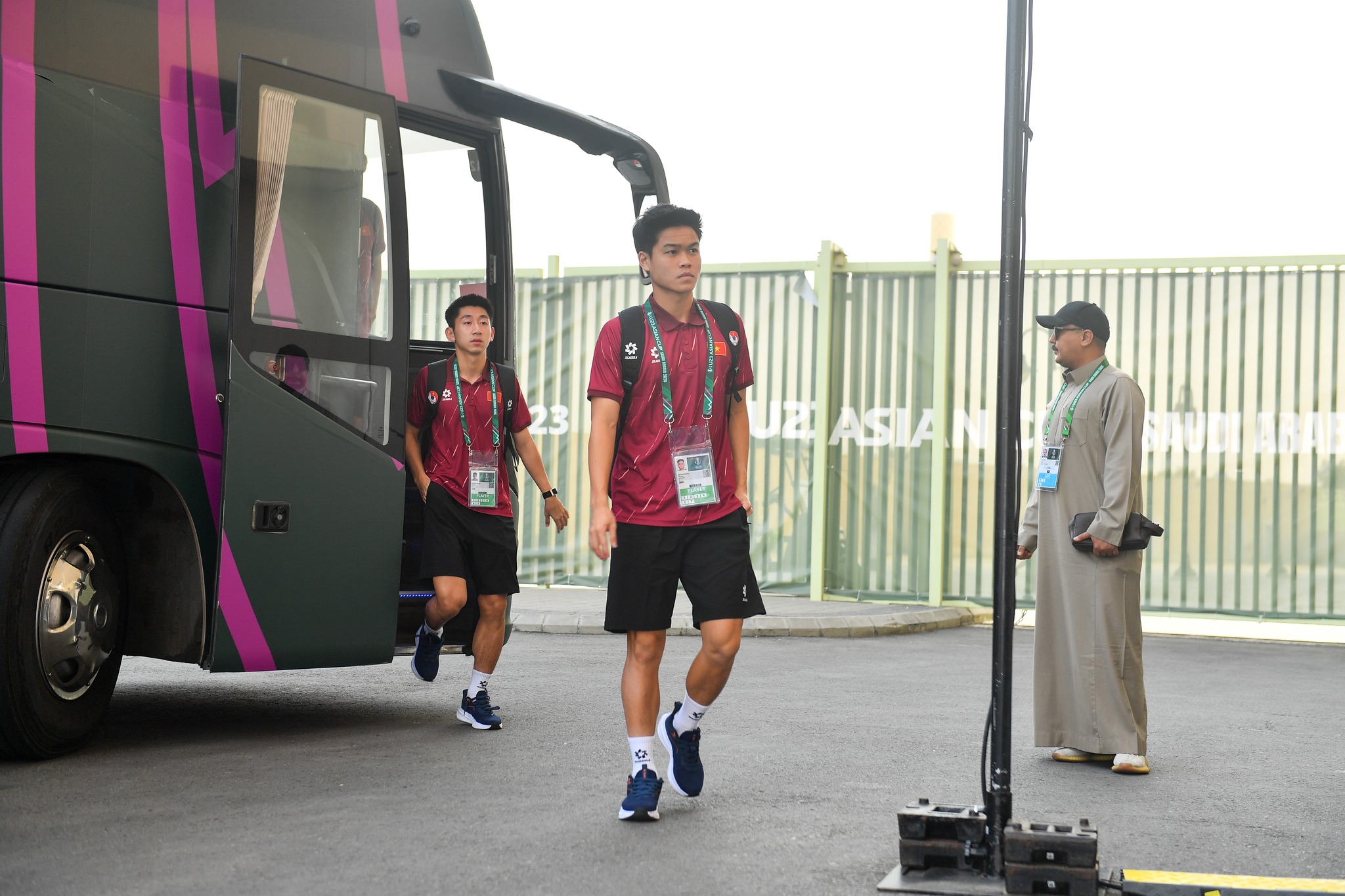Diễn biến U23 Việt Nam 1-1 U23 UAE tại tứ kết U23 châu Á: 3 phút, 2 bàn thắng được ghi kịch tính- Ảnh 4.