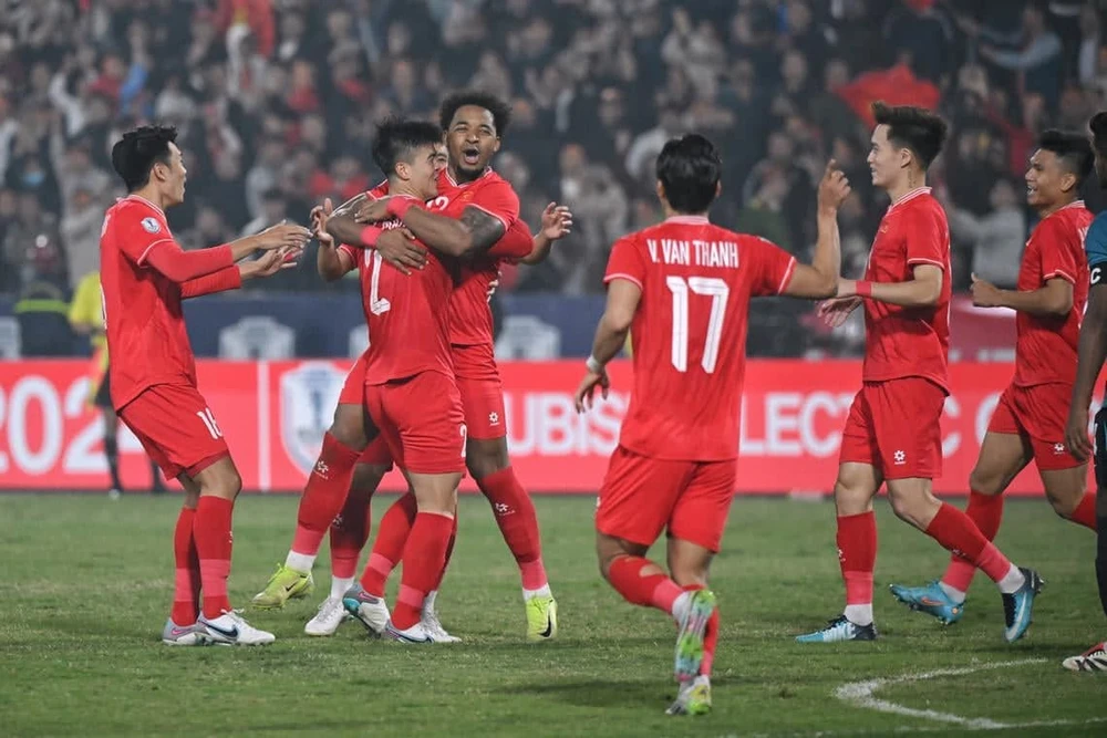 tuyen-viet-nam-co-nguy-co-mat-hlv-kim-sang-sik-o-aff-cup-2026 (4).jpg