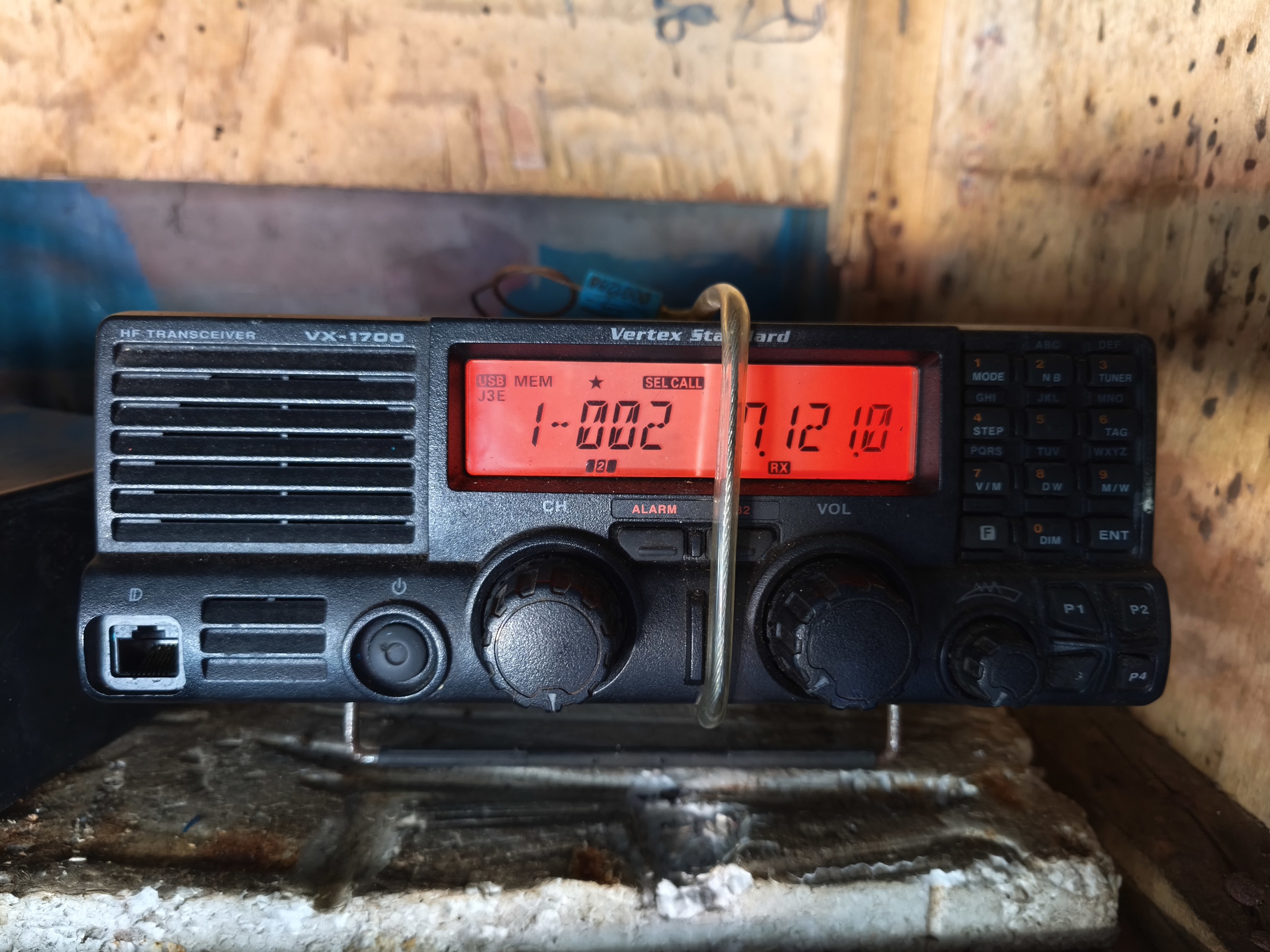 Cận Tết, ngư dân Đà Nẵng vẫn chần chừ ra khơi vì… máy VX- Ảnh 2.