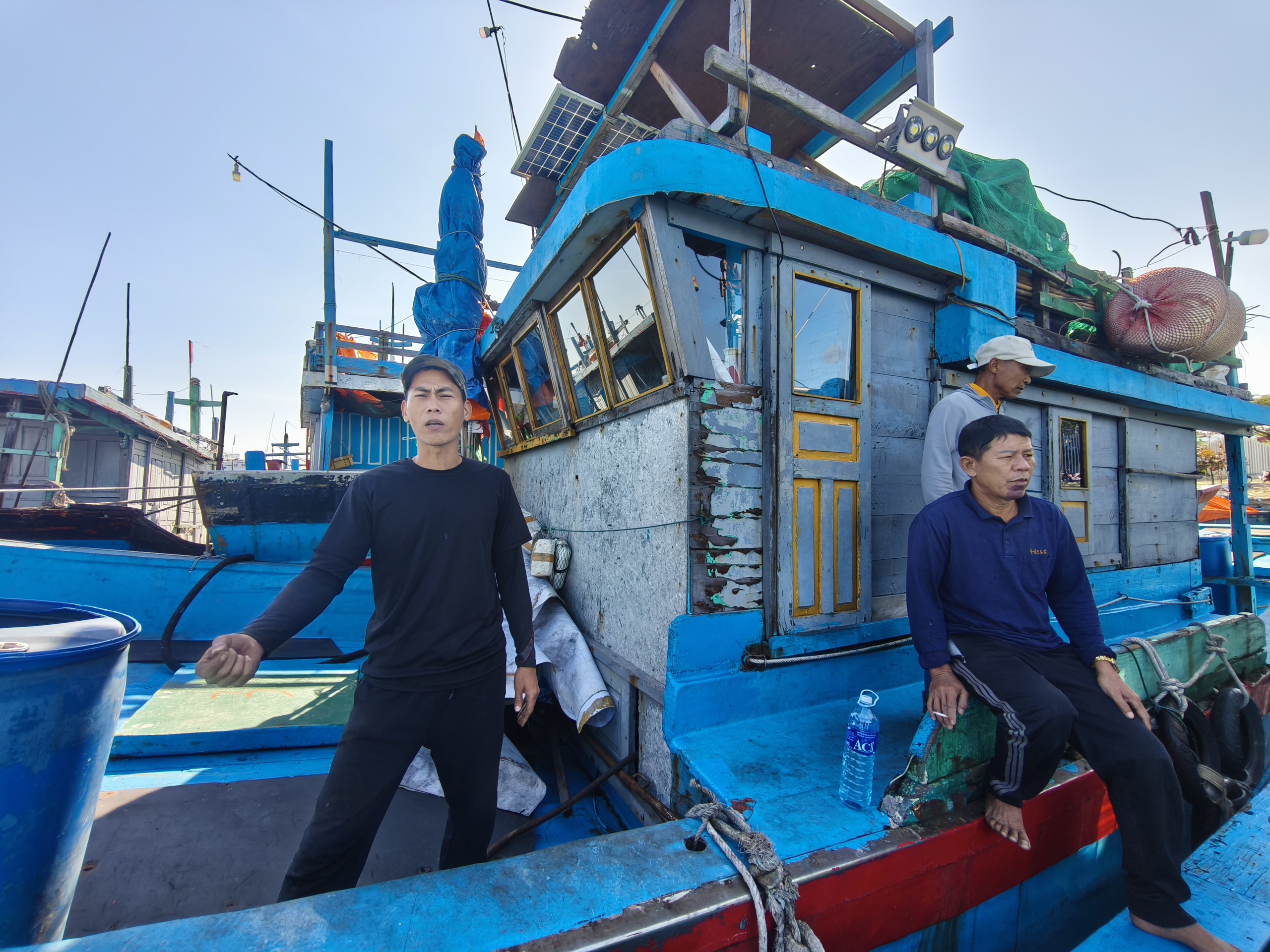 Cận Tết, ngư dân Đà Nẵng vẫn chần chừ ra khơi vì… máy VX- Ảnh 3.