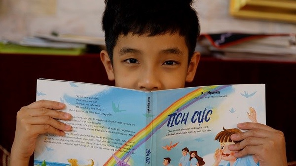 Bé 13 tuổi đạt 8.5 IELTS: Con đi thi vì... muốn bắt lỗi trí tuệ nhân tạo - 2