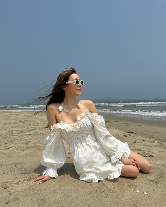 Mỹ nhân 19 năm không có đối thủ vì nụ cười tuyệt phẩm nhân gian: U40 vẫn là sách mẫu thời trang cho gái 18- Ảnh 15.