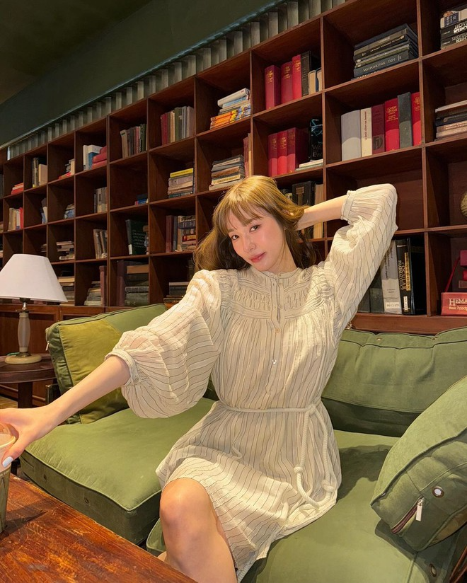 Mỹ nhân 19 năm không có đối thủ vì nụ cười tuyệt phẩm nhân gian: U40 vẫn là sách mẫu thời trang cho gái 18- Ảnh 16.